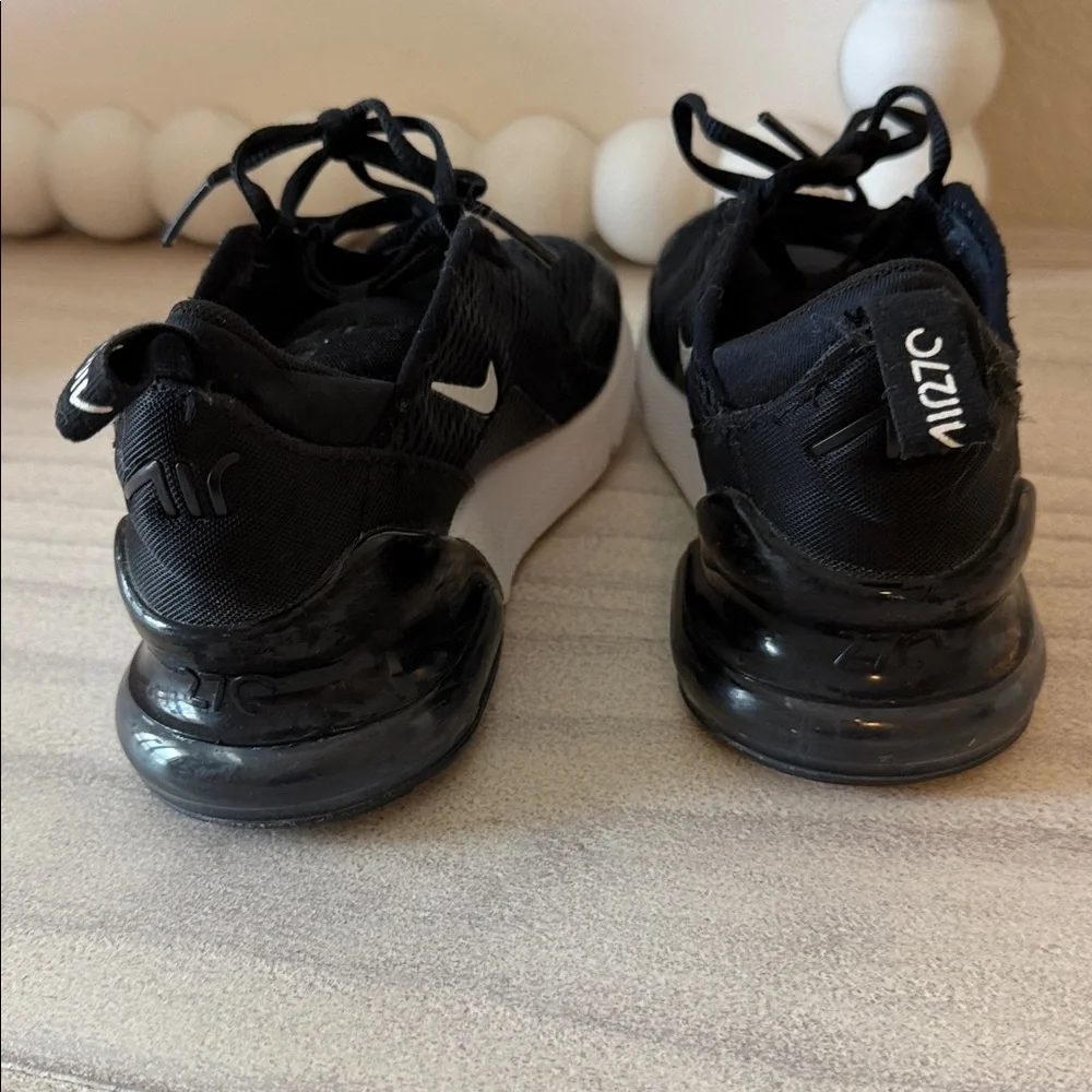 Girls Nike Air Max 270 Sneakers